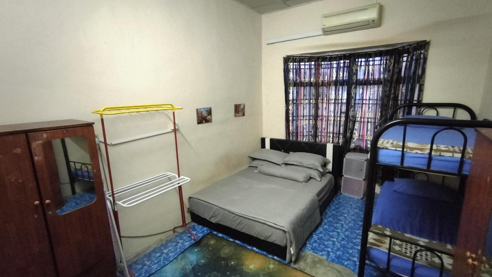 Homestay Melewar باريت راجا المظهر الخارجي الصورة